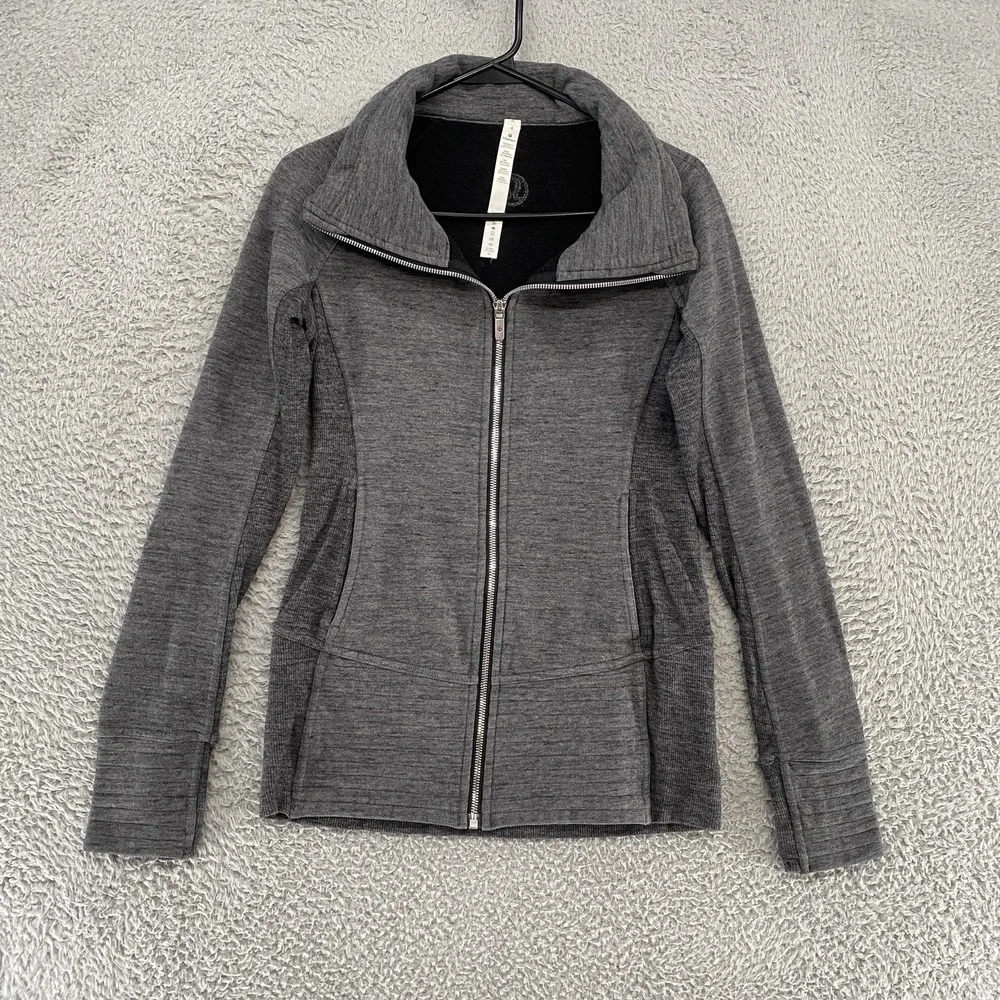 Lululemon‎ Scuba Jacket Womens 4 Gray Full Zip Funnel Neck Fleece Lined Thick